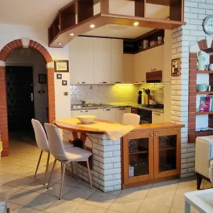 App Mirjana Novigrad Istria