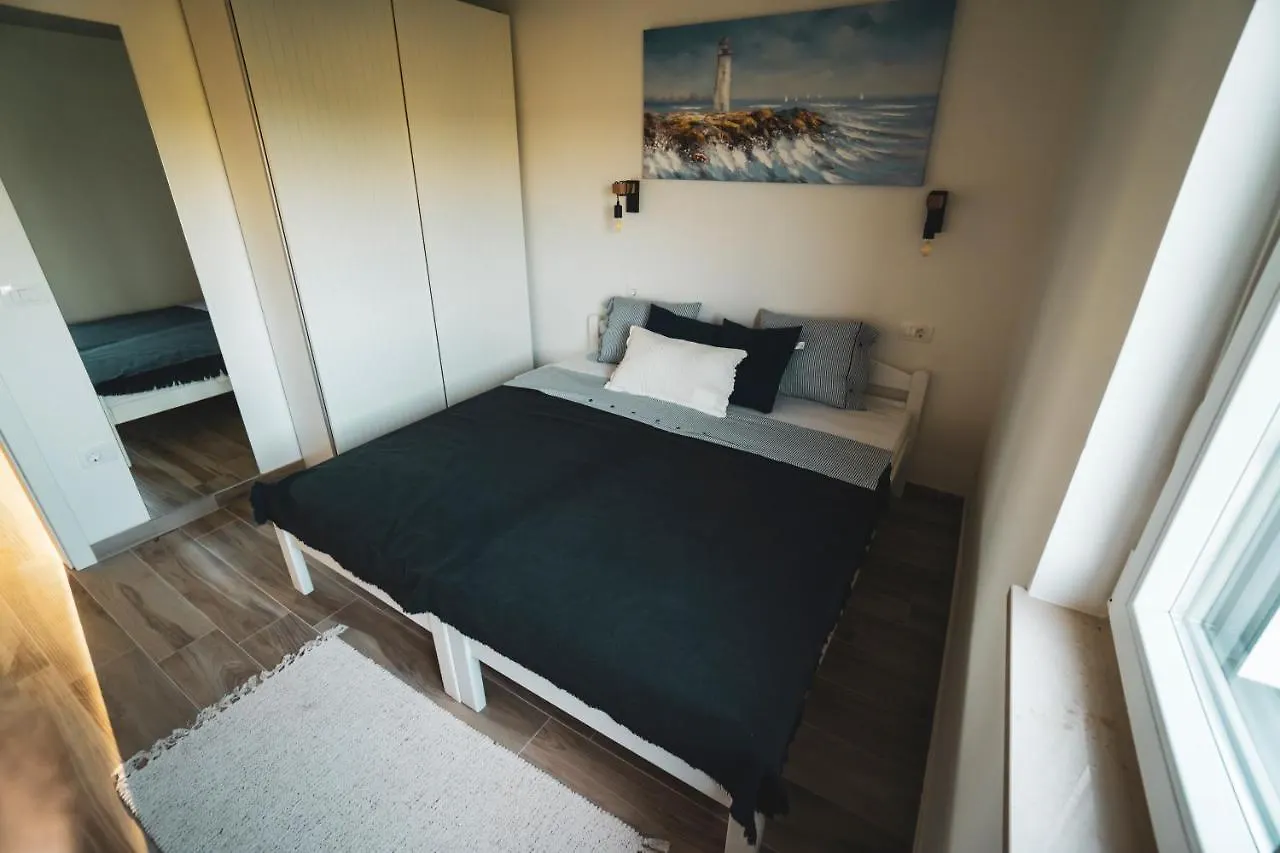 Apartment Enjoy Blue, With Pool & Pets Welcome