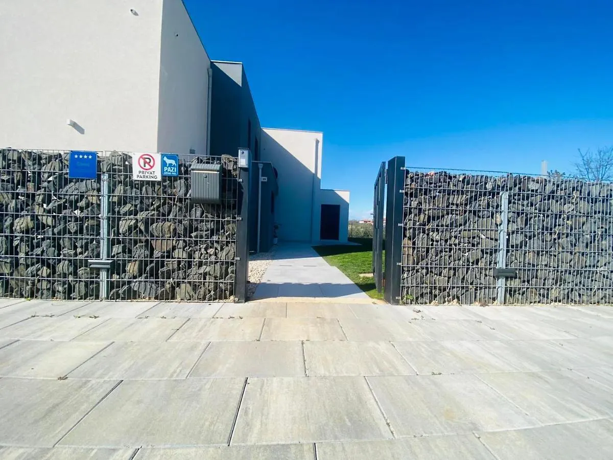 Apartment Enjoy Blue, With Pool & Pets Welcome Croatia
