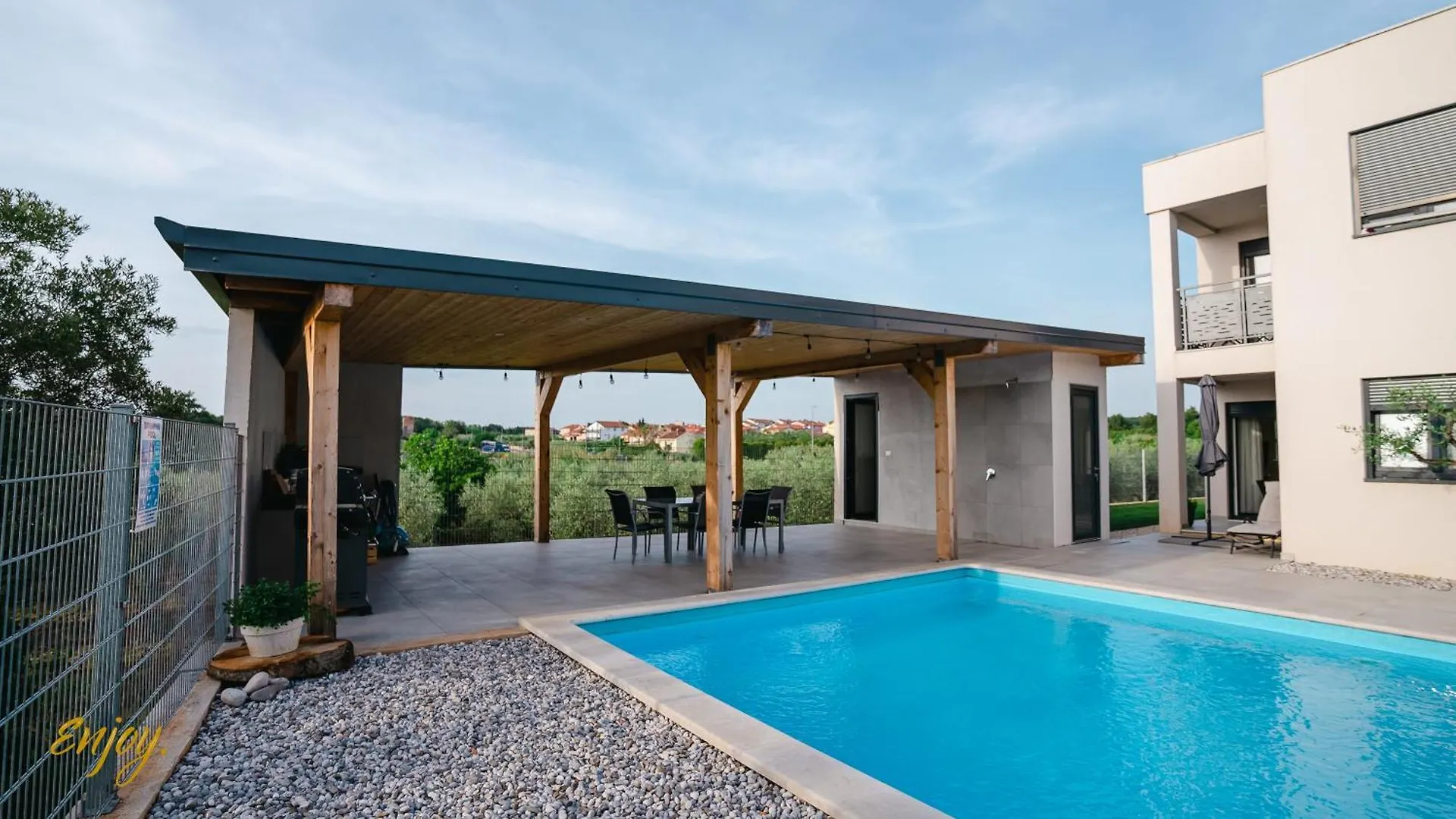Apartment Enjoy Blue, With Pool & Pets Welcome 0*, Novigrad (Istria) Croatia